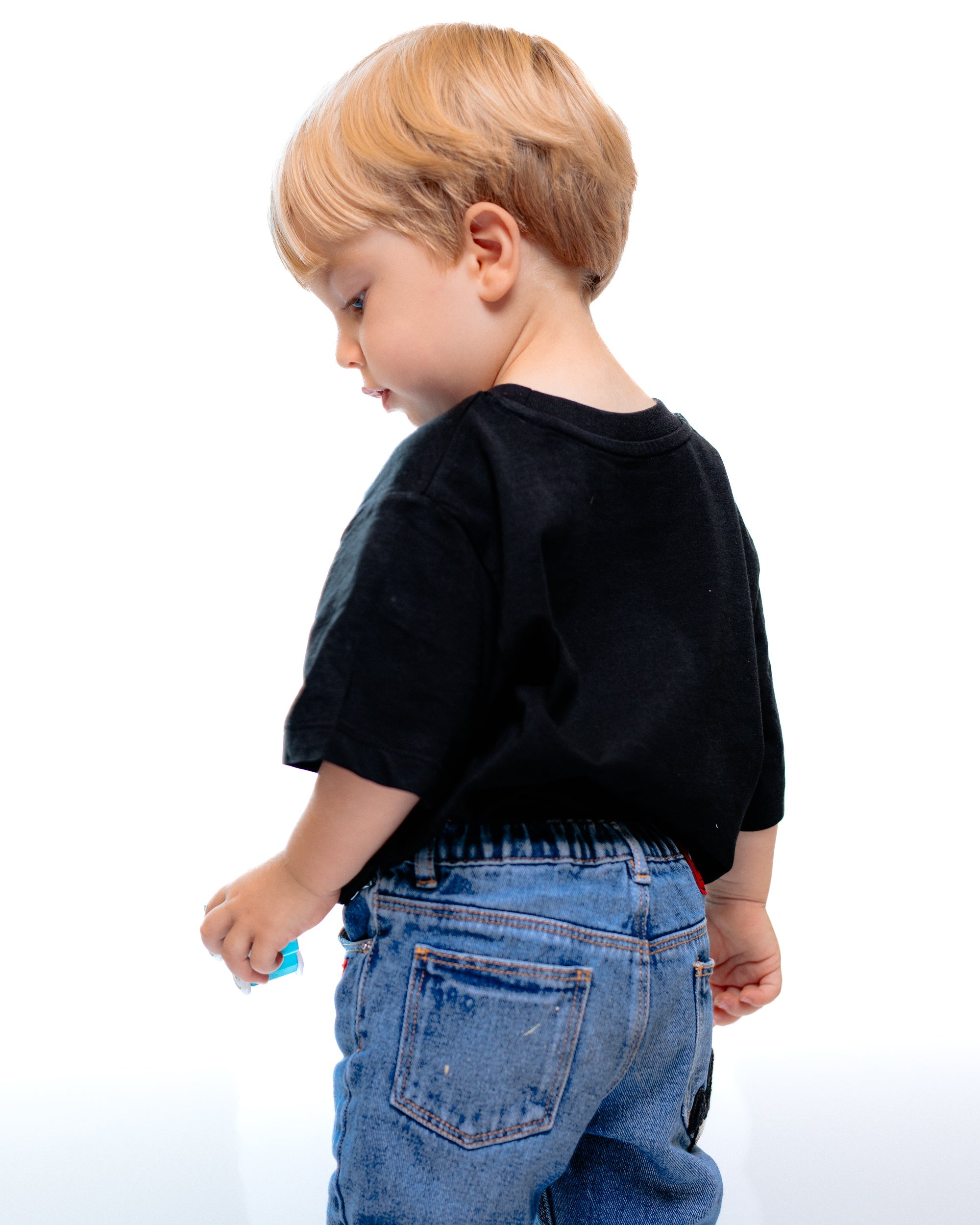 T-shirt black logo white